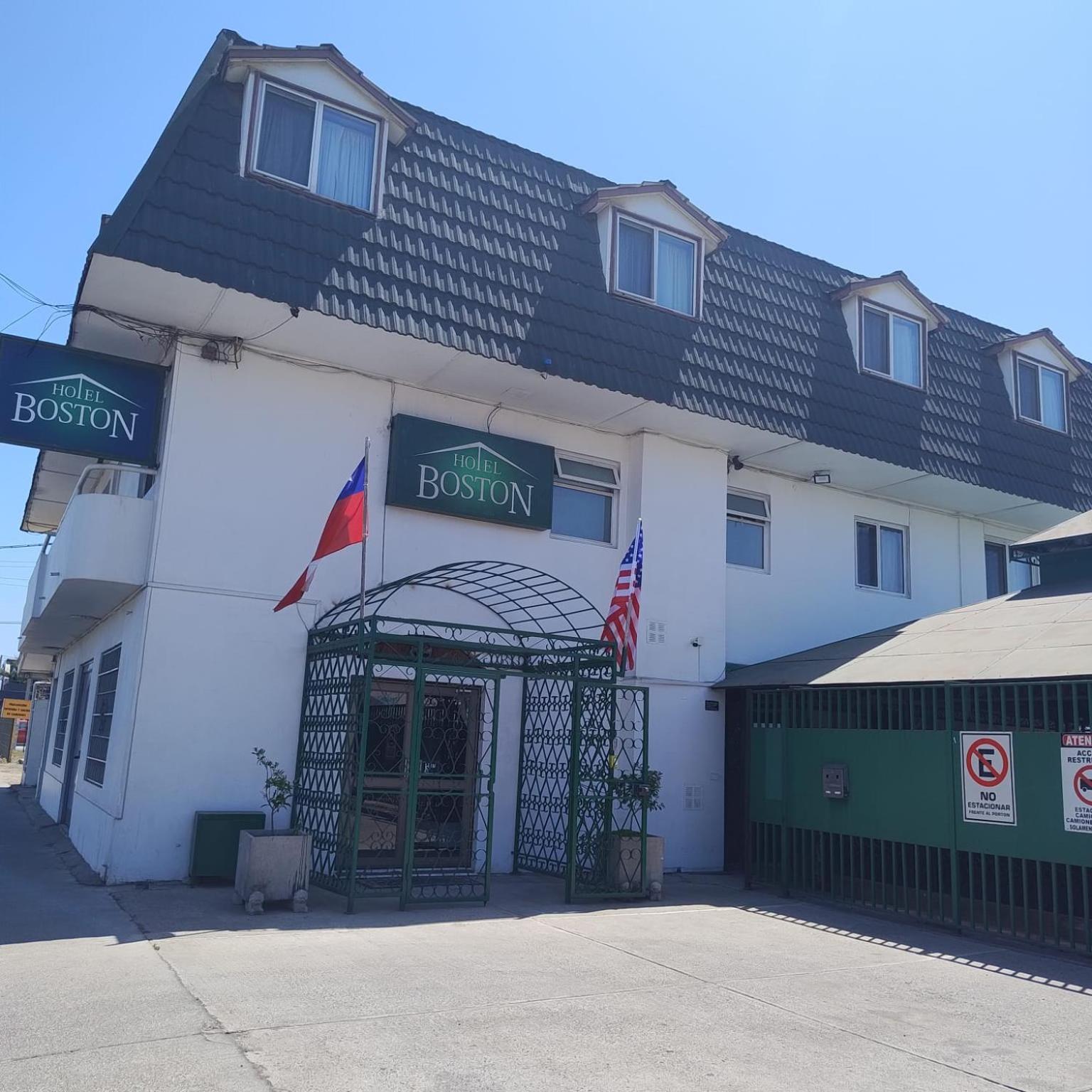 Hotel Boston 퀼로타 외부 사진